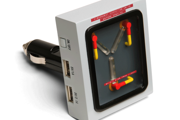 Carregador USB capacitor de fluxo de De Volta para o Futuro (Foto: Divulgação)